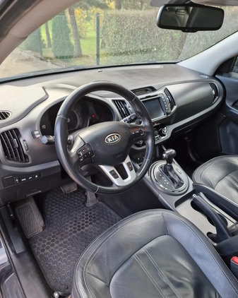 Kia Sportage cena 45000 przebieg: 187000, rok produkcji 2011 z Oświęcim małe 781